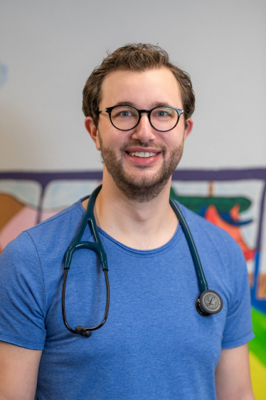 Dr. Lukas Nieuwenhuijsen Dr. Lukas Nieuwenhuijsen